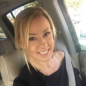 Meet your Posher, Sharon